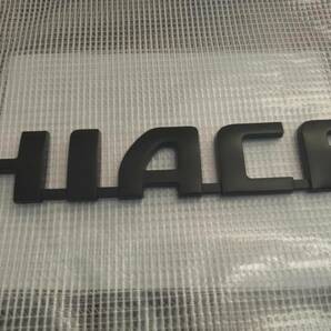 【送料込】HIACE(ハイエース) エンブレム マットブラック 横18cm×縦3.5cm×厚さ5ｍｍ トヨタ ハイエース の画像1