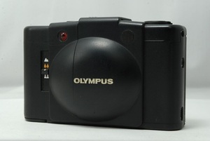 Olympus XA2 35 w/D.Zuiko 35mm F3.5 Lens SN2772687