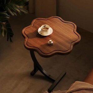 高級製品! オリジナル高級花びら雲形サイドテーブル別荘ナイトテーブルリビング北欧木製 コーヒーテーブル 贅沢の画像1