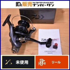 【未使用品】ダイワ 17 クロスキャスト 5500 DAIWA CROSS CAST スピニングリール カゴ釣り 磯釣り 遠投 投げ釣り 等に（KKR_O1）