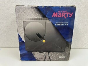 D015-S3-14053 FUJITSU FMTOWNS MARTY 本体 Model FMMARTY-2 コントローラー付 現状品①