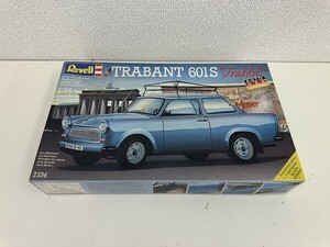 E133-S3-13886 レベル 1/24 トラバント 601S No.7334 Revell TRABANT ジャンク 現状品①