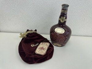 F118-N29-2865 ROYAL SALUTE ローヤルサルート 21年 スコッチ ウイスキー 700ml 40％ 陶器 赤ボトル 約1310ｇ 未開栓 現状品①