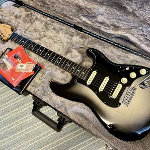 レア Fender American Professional Stratocaster Limited Edition Silverburst HSS 美品の画像1
