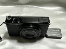 送料込 不具合有り 富士フイルム コンパクトデジタルカメラ FUJIFILM XQ1 ブラック ブルーレザー 美品 レア_画像2