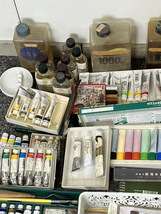 【TB27】美術道具 まとめ約7キロ ア 色彩筆 ペンディングオイル アートセット パレット 絵具 等_画像3