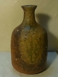  sake bottle ( Shigaraki )