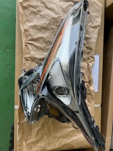 ZVW50 ZVW51 ZVW55 previous term Prius head light LED driver`s seat side used 