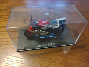 レア？　YAMAHA　TZF　R7　IXO 1/24