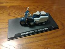 DUCATI　SCOOTER　CRUISER　1952　IXO 1/24_画像1