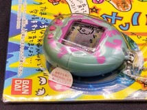 未開封品☆初代 たまごっち 緑 グリーン BANDAIバンダイ 1996年 当時物 昭和レトロ 育成ゲーム バーチャルペット デジタルペット TAMAGOTCH_画像3