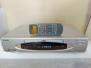 東芝　VHSビデオデッキ　A-HK8　リモコン付　動作品