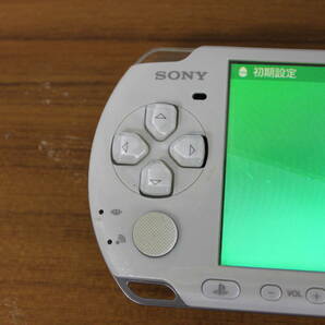 〇中古品 保管品 通電のみ確認済 SONY ソニー PSP プレイステーションポータブル PSP-3000 ゲーム機/激安1円スタートの画像3