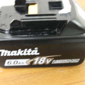 〇中古品 保管品 動作確認済 makita マキタ 18V 6.0Ah バッテリー 工具 BL1860B/激安1円スタートの画像3