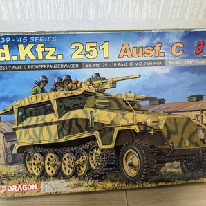 【F318】【未組立】 DRAGON ドラゴン 6224 1/35 ドイツ Sd.Kfz.251 Ausf.C 装甲工兵車 3 in 1の画像2