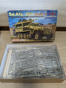 【F318】【未組立】 DRAGON ドラゴン 6224 1/35 ドイツ Sd.Kfz.251 Ausf.C 装甲工兵車 3 in 1