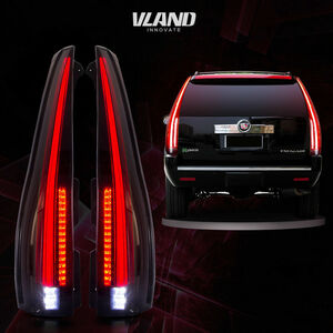キャデラック エスカレード ESV 2007年～2014年 社外製 スモーク LEDテールライト/ランプ 赤/レッドウインカー 未使用品 左右2点セット