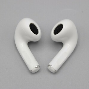 【美品】Apple AirPods 第3世代 MME73J/A ワイヤレスイヤホン エアポッズ 本体の画像3