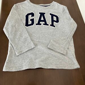 長袖Tシャツ グレーGAP95センチ