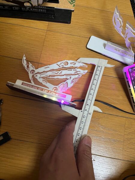 ROGデザイン 飾り物 ARGB ホワイト