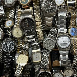 腕時計 大量 約500点 セット まとめて 時計 SEIKO CITIZEN RADO ELGIN CASIO folli follie 等 ジャンク F195の画像3