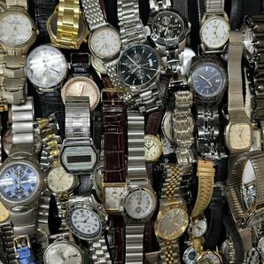 腕時計 大量 約500点 セット まとめて 時計 SEIKO BURBERRY Calvin Klein COACH CITIZEN TISSOT CASIO Marc Jacobs 等 ジャンク F196の画像9