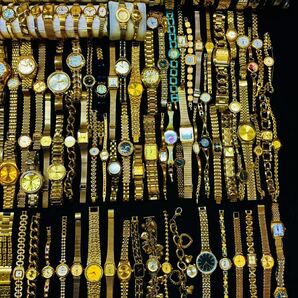 ゴールドカラーのみ 腕時計 150本 大量 SEIKO ACCUTRON ELGIN Courreges CITIZEN TRUSSARDI MICHAEL KORS RICOH 等まとめてセットF173の画像9
