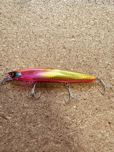 シマノ 熱砂 ヒラメミノー 135S フラッシュブースト 010 Fサーフマンゴー ネッサ Hirame Minnow シンキングミノー 超美品