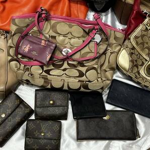 バッグ 財布 大量セット【LouisVuitton/GUCCI/COACH/ANNASUI/KateSpade/ColeHaan/Dakota/ANNEKLEIN 等】現状品 ジャンク扱 バッグまとめの画像3