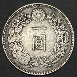 新1円銀貨 明治27年 大型 約26.42g 日本古銭 一圓 一円 銀貨 硬貨 貨幣　コインコレクション