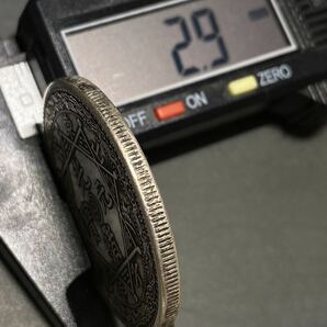 古銭 中国 銀貨 約26.95g 光緒元寶 山東官銀 一両 蔵出し 貨幣 詳細不明 現状品 の画像8