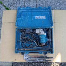 大特価！！！　★即決13900円★　HM0810　マキタ　MAKITA　電動ハンマー　ハンマ_画像1