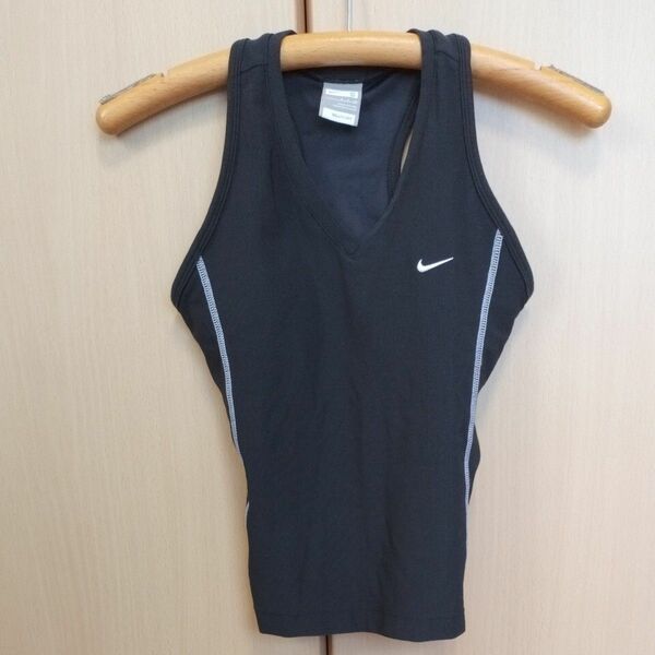 Nike FIT DRY タンクトップ(S)