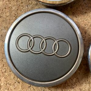 ★正規品★ G033 アウディ AUDI 純正ホイール センターキャップ 69mm 4個セット 4B0 601 170Aの画像5