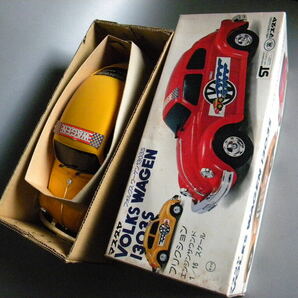 当時物 ★★Volkswagen Beetle 1303S ワーゲン 作動良好 エンジン音出 !! 1/16 箱寸27㎝ 日本製 マスダヤ 旧車★★未使用 デッドストック品の画像10