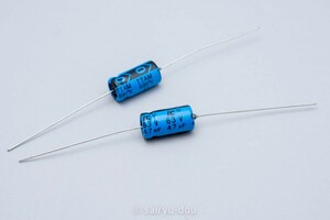 CDE／Illinois capacitor（イリノイ）　47μF／63V　TTAシリーズ　チューブラ電解コンデンサ　新品2個セットA