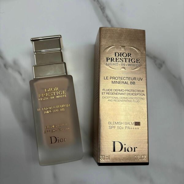 クリスチャンディオール Dior プレステージホワイトルプロテクターUVミネラルBB #01 30ml [582919]