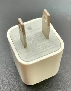 【送料込】Apple USB 電源アダプタ AC 純正 中古品　A1385