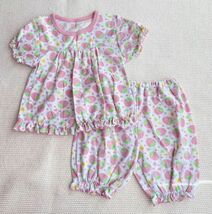 ★★夏用半袖パジャマ　いちご　ピンク　サイズ１００★★_画像1