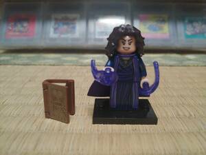 Lego Marvel Agatha Harkness