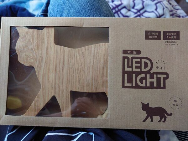 新品　 LED　LIGHT ライト　木製　猫