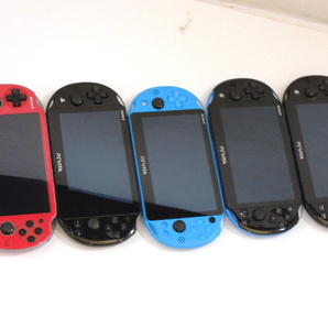 【 通電のみ確認 】 PS Vita 2000番台×4・1000番台×1 計5台セット（未チェック） ソニー SONY ＃46の画像8