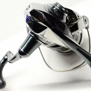 【085-6392k】◆Shimano・シマノ◆22 STELLA 3000MHG PEライン付きの画像5