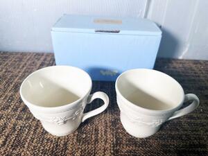 ◎★新品未使用★2個セット★WEDG WOOD ウェッジウッド LARGE MUG マグカップ ペア アイボリー【FESTIVITY IVORY】D7PW