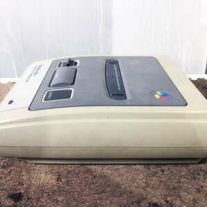 ◎★ 中古★Nintendo SUPER Famicom（スーパーファミコン） コントローラー3個 専用ケース付き ゲーム機【HVC-002/SHVC-005】DASQの画像4