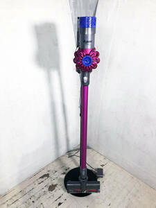 ◎★ 中古★ dyson ダイソン ★スタンド付属！★ V6 Cord-Free Pro SV07コードレスクリーナー サイクロン式掃除機 【dyson SV07】D8HF