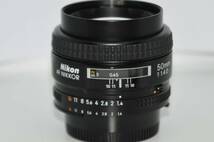 [中古] Nikon AI AF Nikkor 50mm f/1.4DとHS-9_画像4