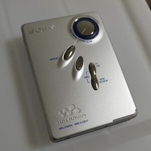 ポータブルカセットプレイヤー SONY WM-EX631 SM TCウォークマン (シルバー)