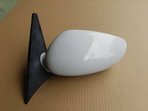 *'03 Porsche Boxster 98623 left door mirror ( product number ①:36471 LLL / product number ②:54373 / color number :9A2= biarrits white )*