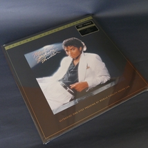 ☆新品未開封☆高音質　限定シリアルナンバー Mobile Fidelity　マイケルジャクソン　スリラー　Michael Jackson Thriller ☆LP レコード_画像1